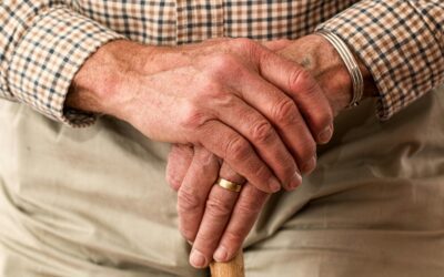 The Role of In-Home Care in Supporting Seniors with Chronic Conditions